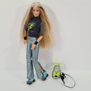 Mystery Squad Barbie: Night Mission Specialist Doll 2002 Mattel 54222